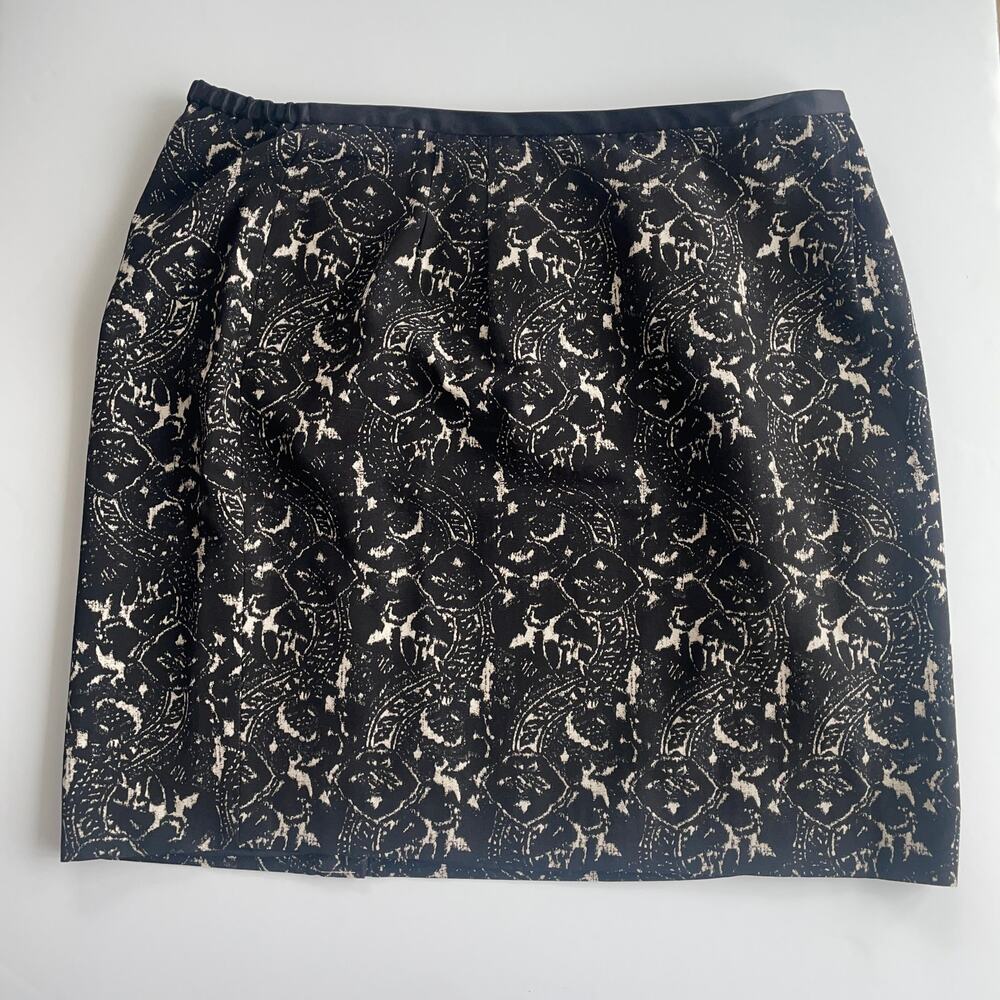 Talbots Woman Black/Cream Skirt Sz 18 W Petite NWT